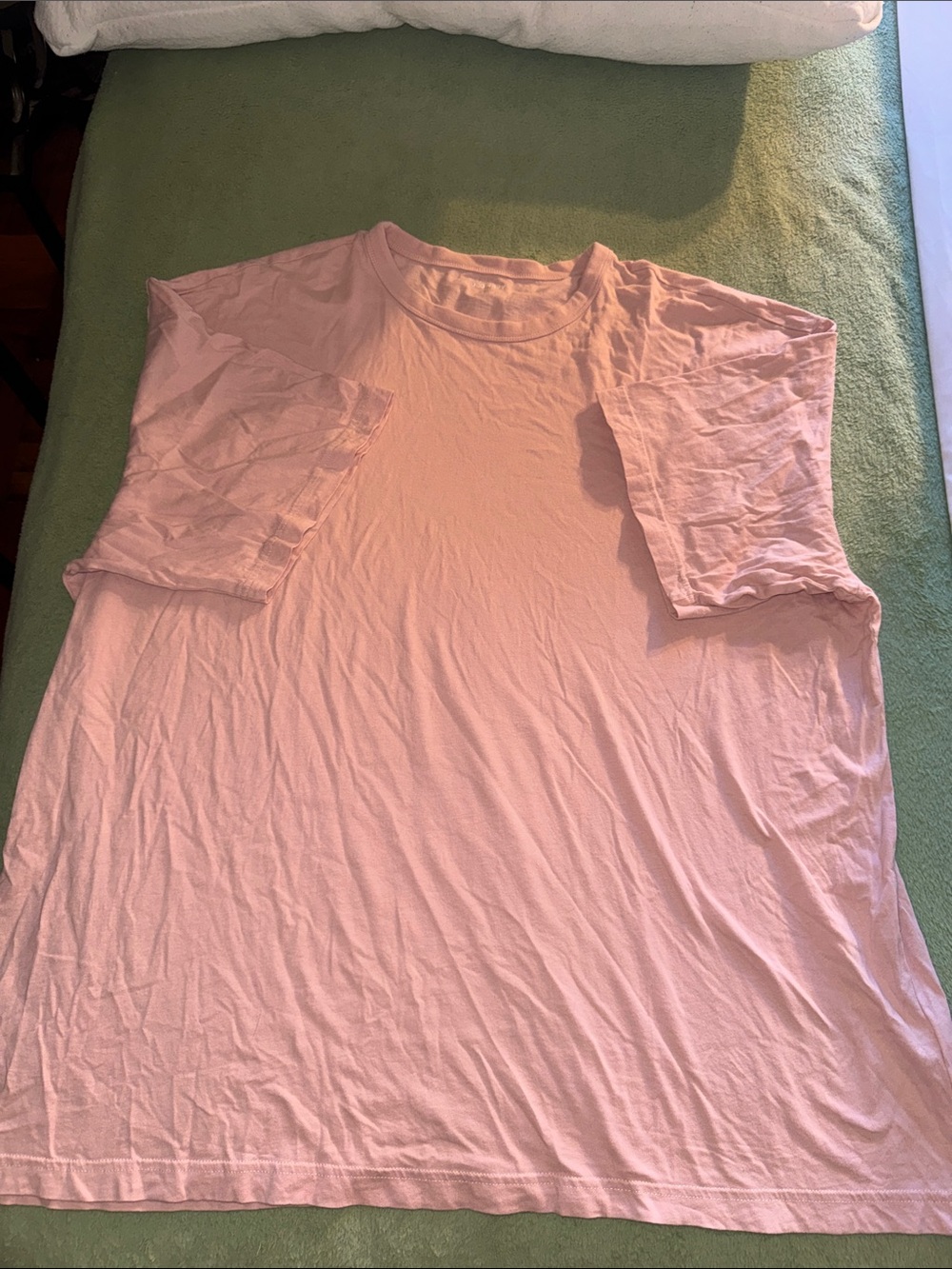 NWOT Old Navy Abalone Pink Short-Sleeve Straight Hem Rib-Knit Crew Tee